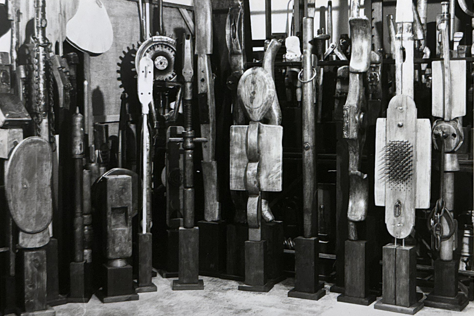 Rolf Hans, rolf hans, poetry, poetry of things, totem, art, collectible, sculptures, ready made